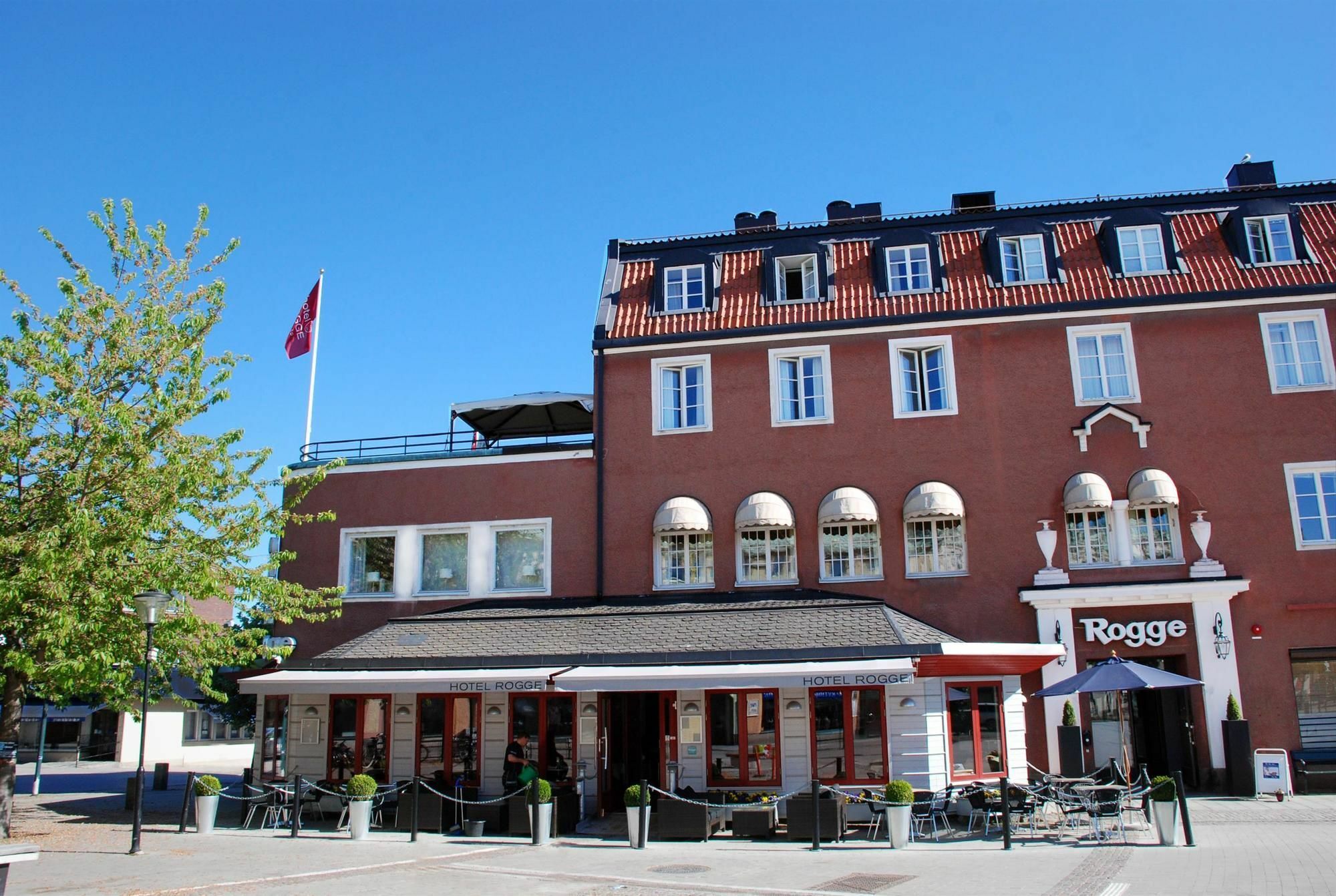 Hotel Bishops Arms Straengnaes Exterior foto